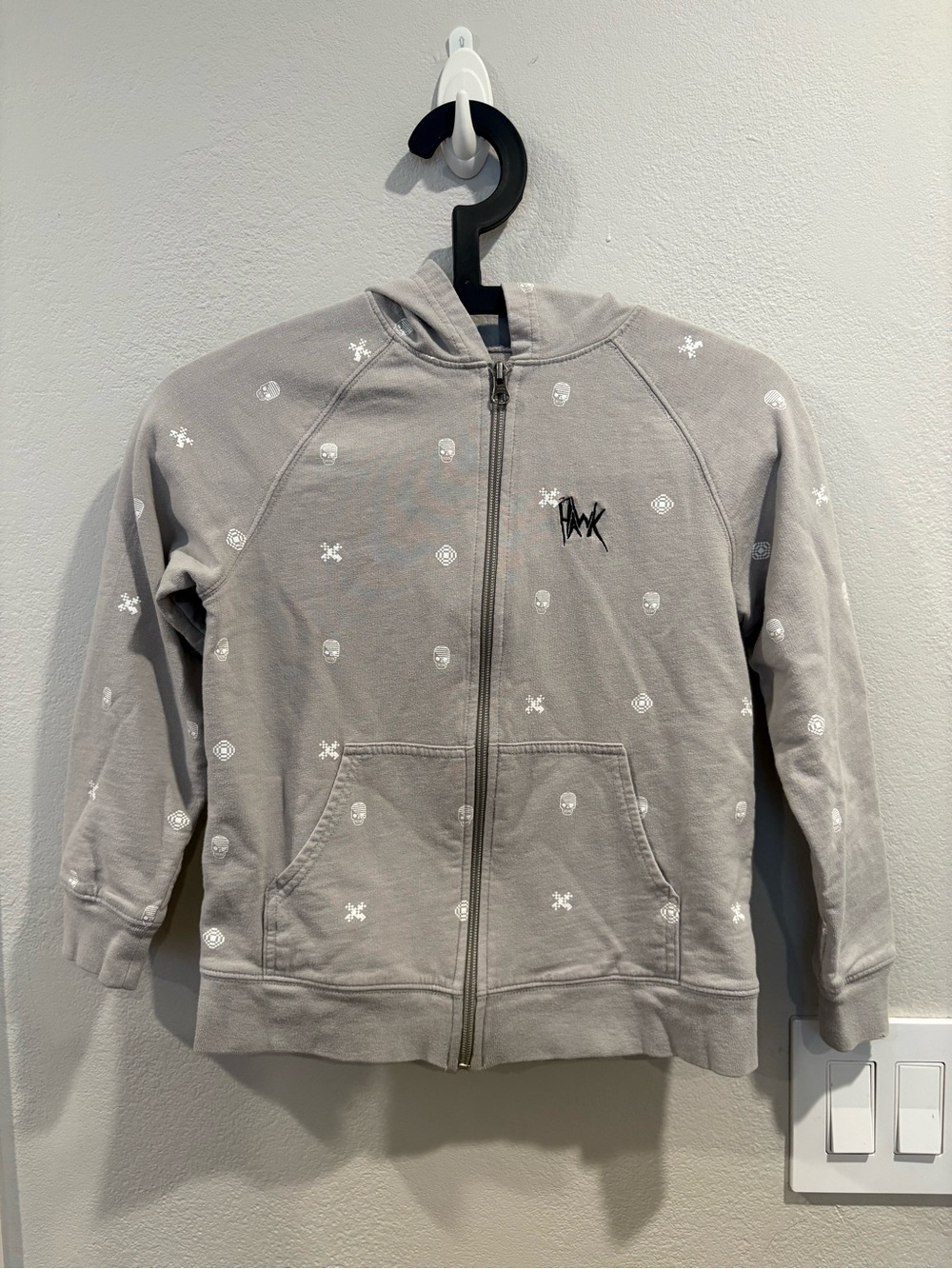 Tony Hawk Boys Skull All Over Print Full Zip Light Gray Sweater Size Large 7 EUC